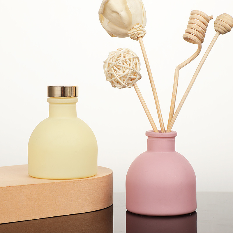 1 шт., 50 мл, пустые розовые/б – обзор и цена Home Fragrance H&M