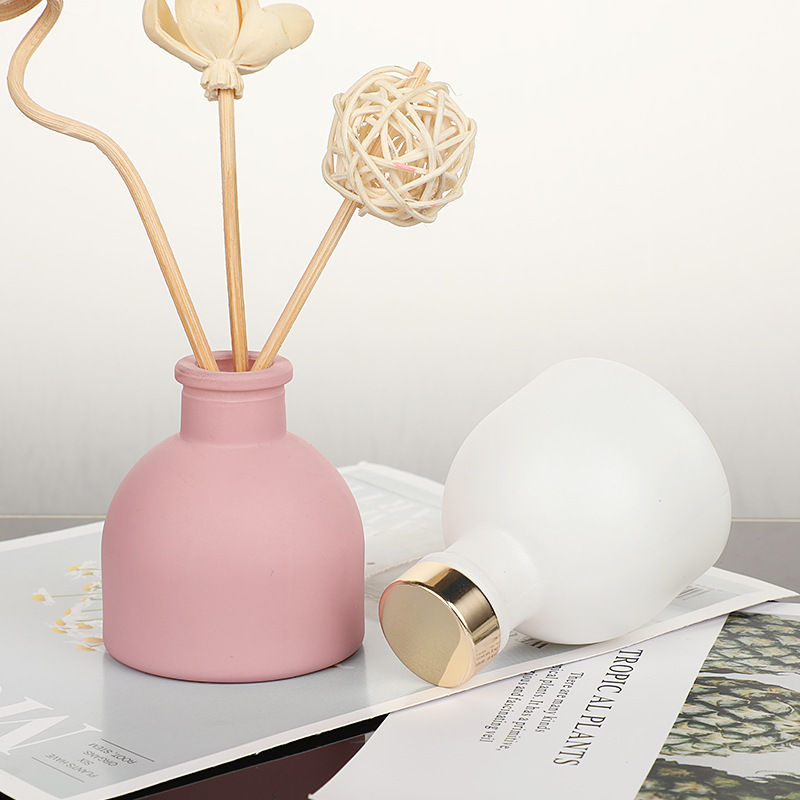 1 шт., 50 мл, пустые розовые/б – обзор и цена Home Fragrance H&M